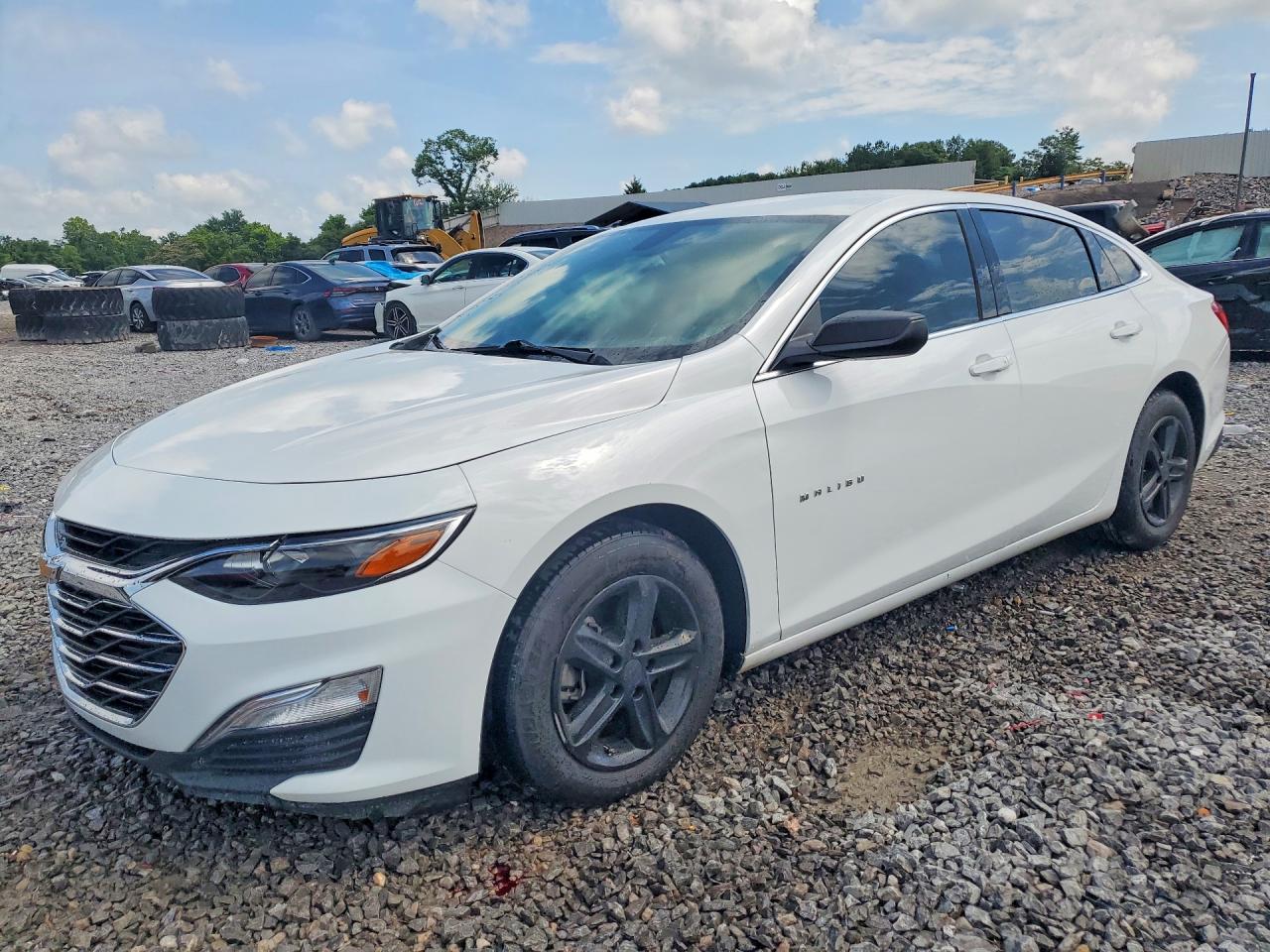 Salvage Chevrolet Malibu Image