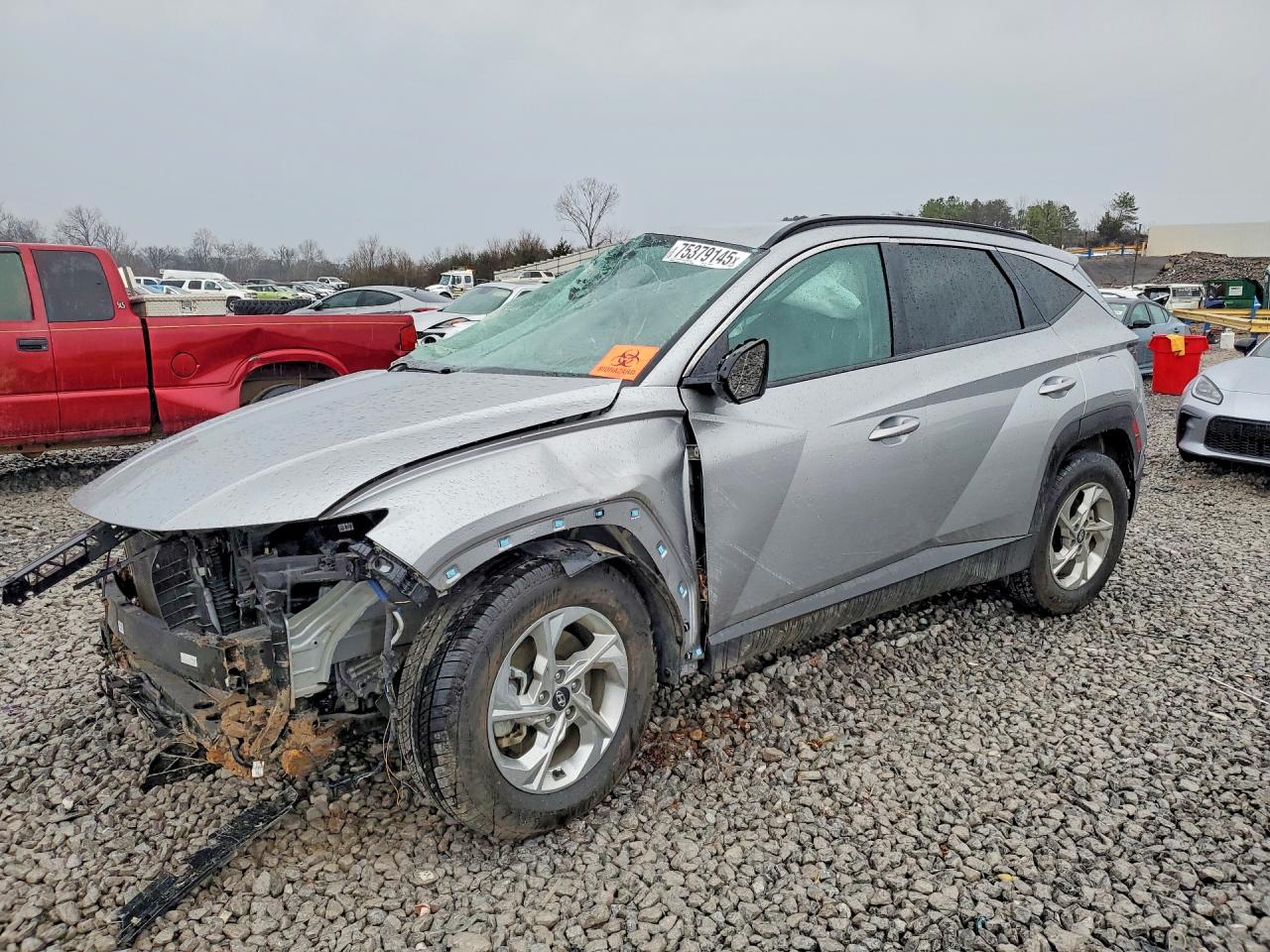 Salvage Hyundai TUCSON Image