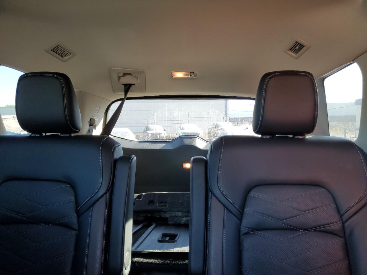 Nissan Pathfinder Platinum