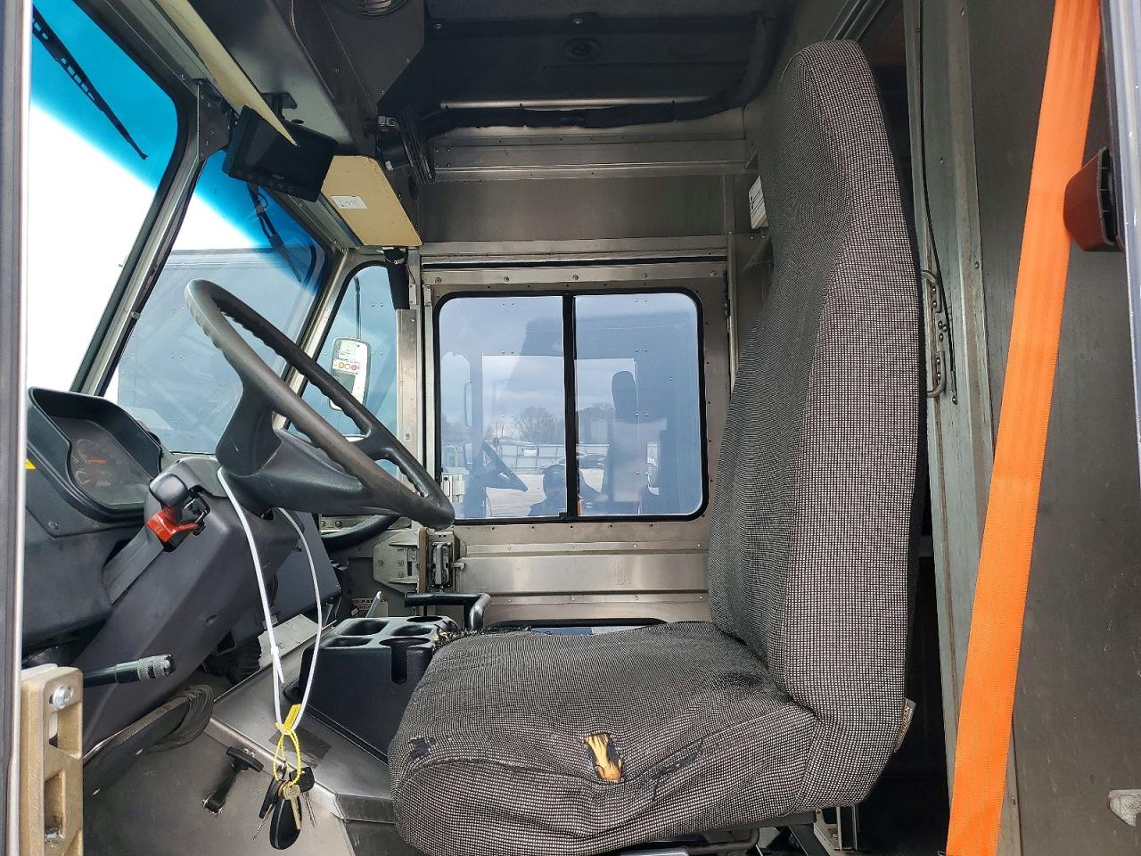 Freightliner Mt45 M Li M Line Walk-in Van