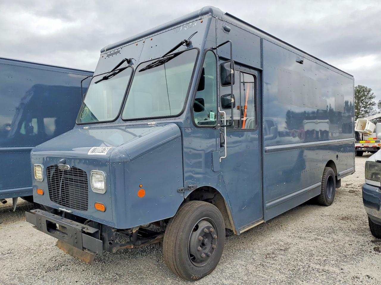 Salvage Freightliner Mt45 M Li Image