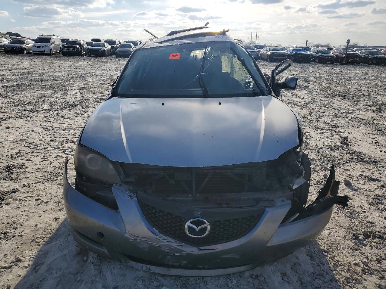 Mazda 3 I