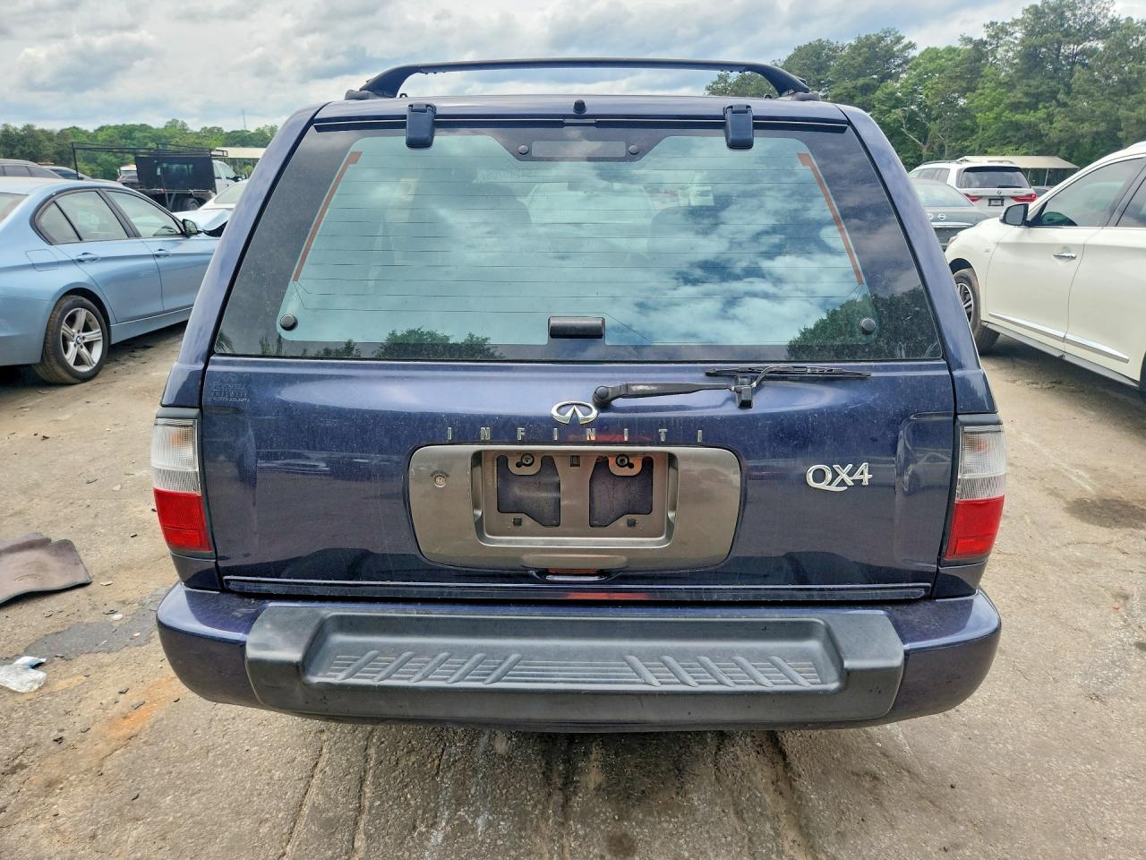 INFINITI Qx Base