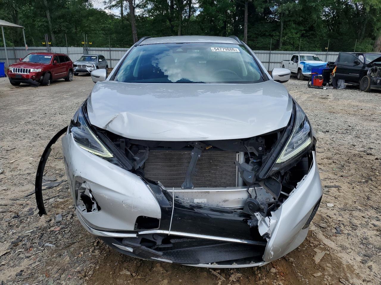Nissan Murano Sv