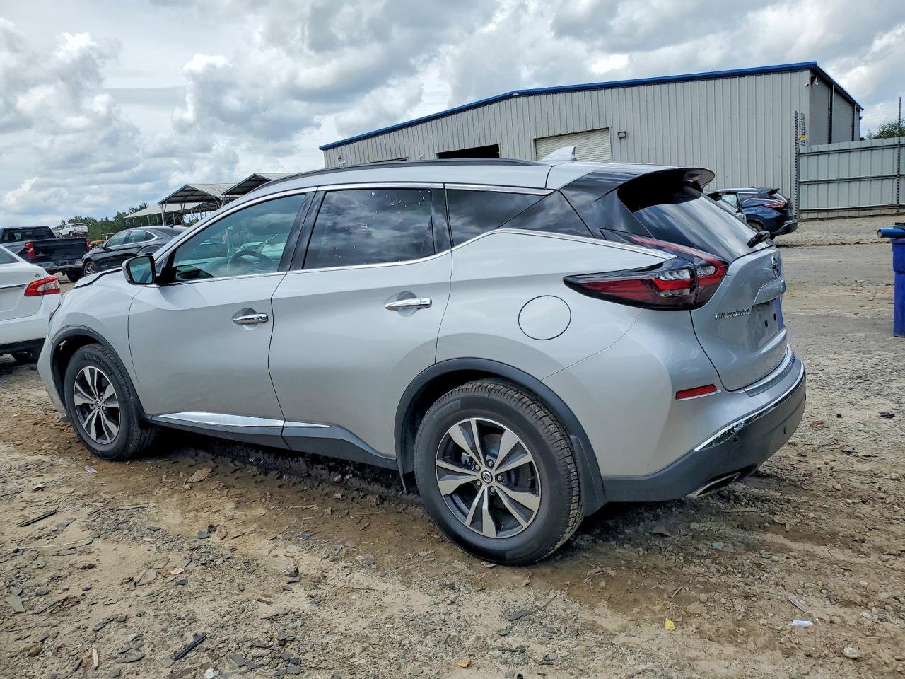 Nissan Murano Sv