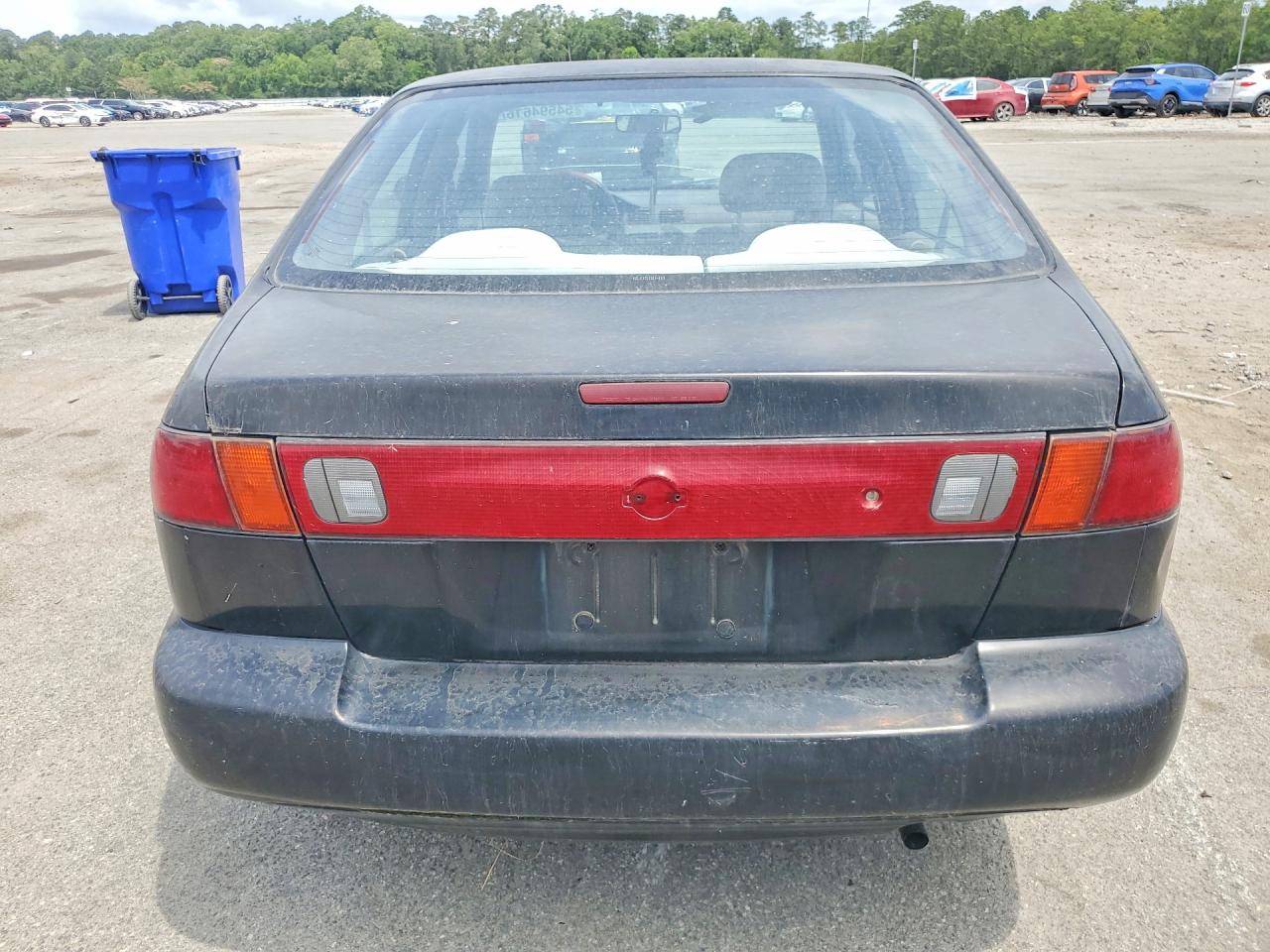 Nissan Sentra Base