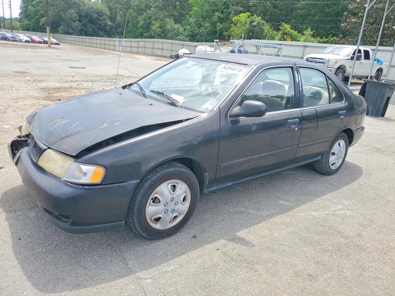 Salvage Nissan Sentra Image