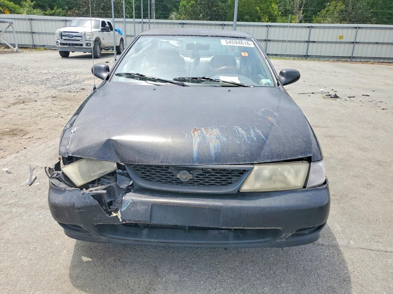 Nissan Sentra Base