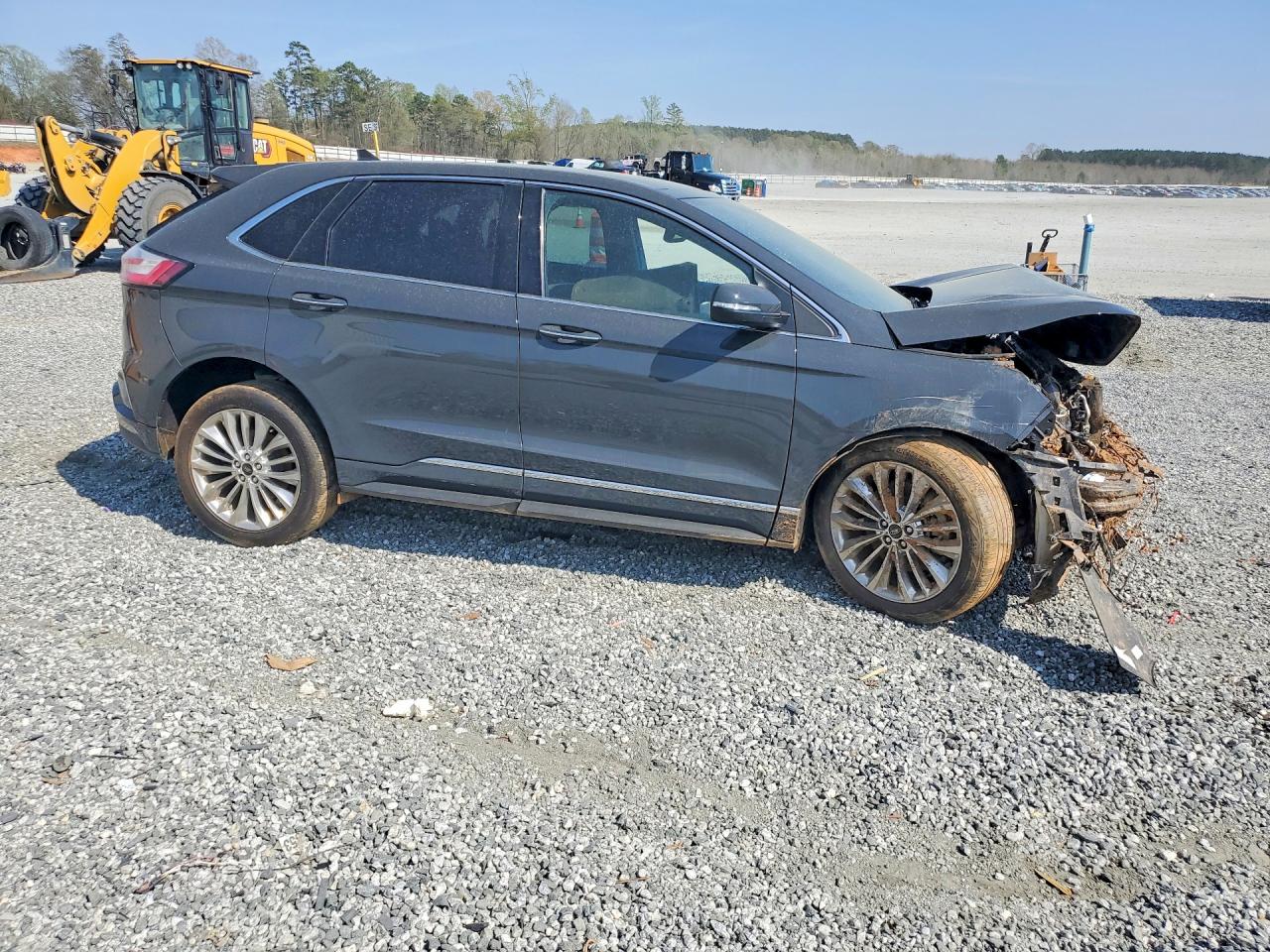 Ford Edge Titanium