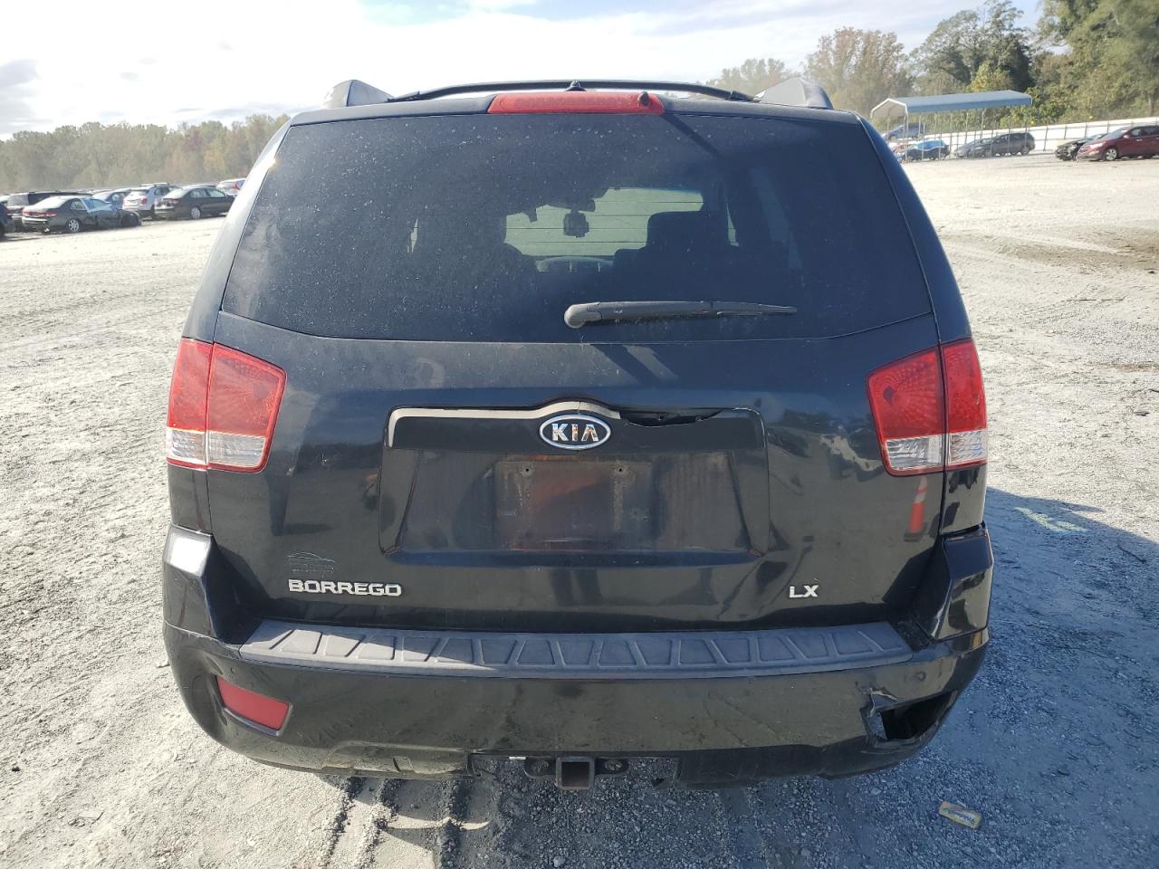Kia Borrego Lx