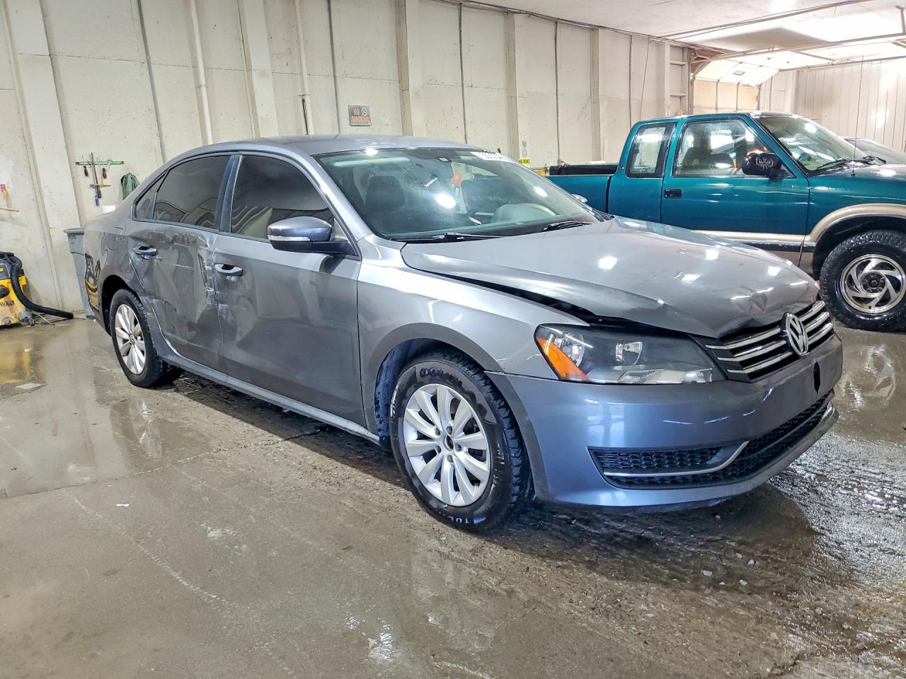 Volkswagen Passat S