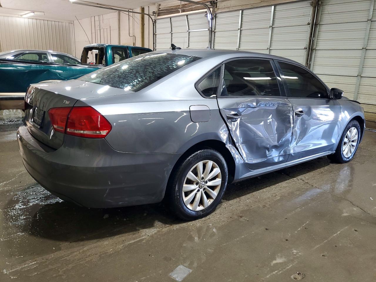 Volkswagen Passat S