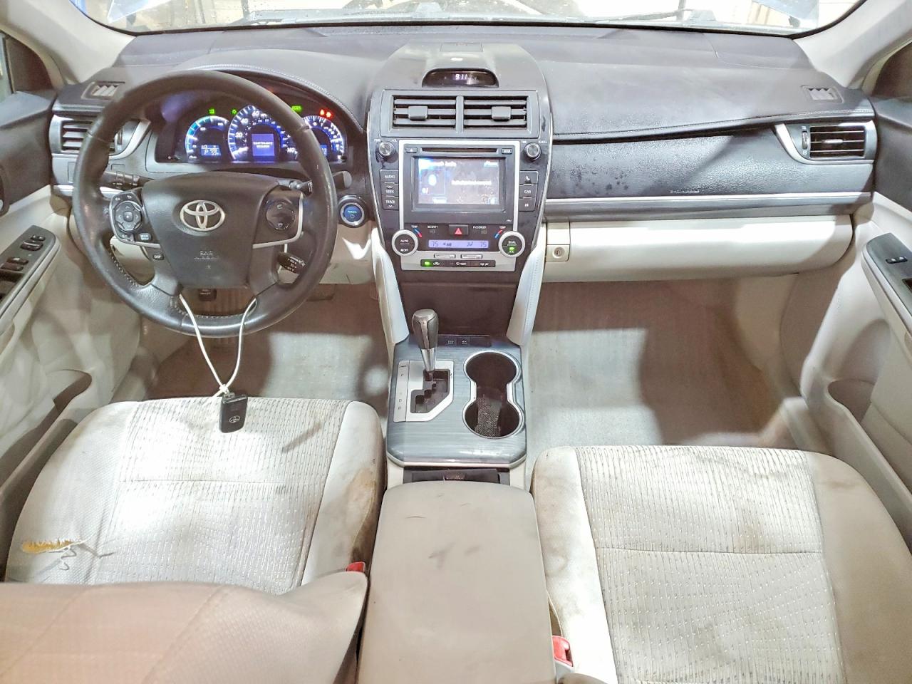 Toyota Camry Xle