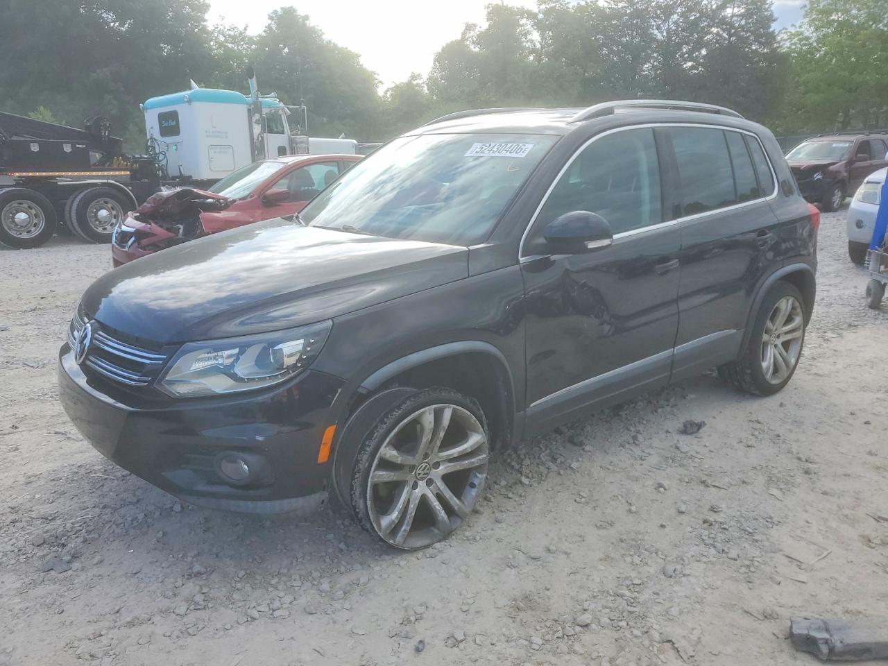 Salvage Volkswagen Tiguan Image
