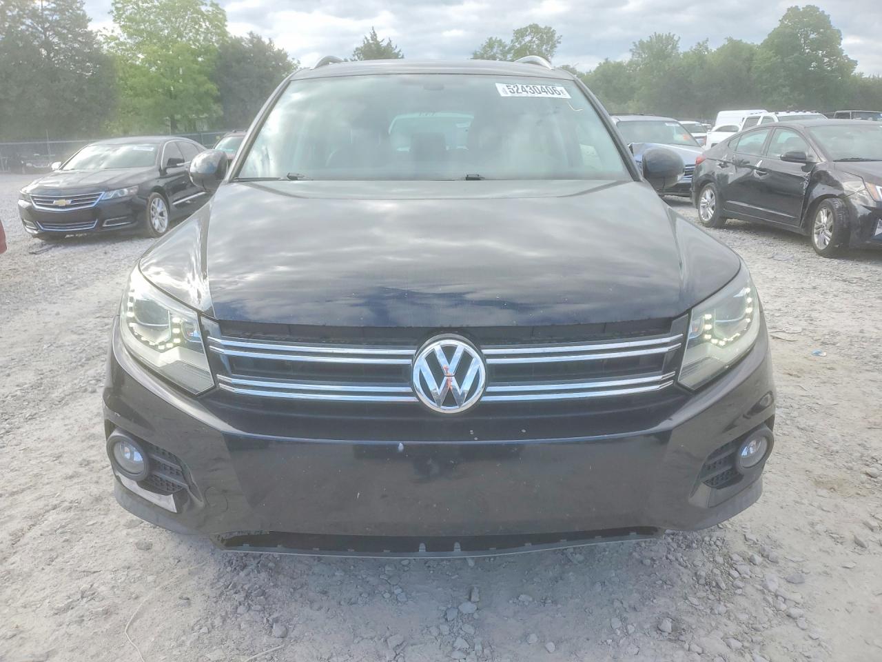Volkswagen Tiguan S
