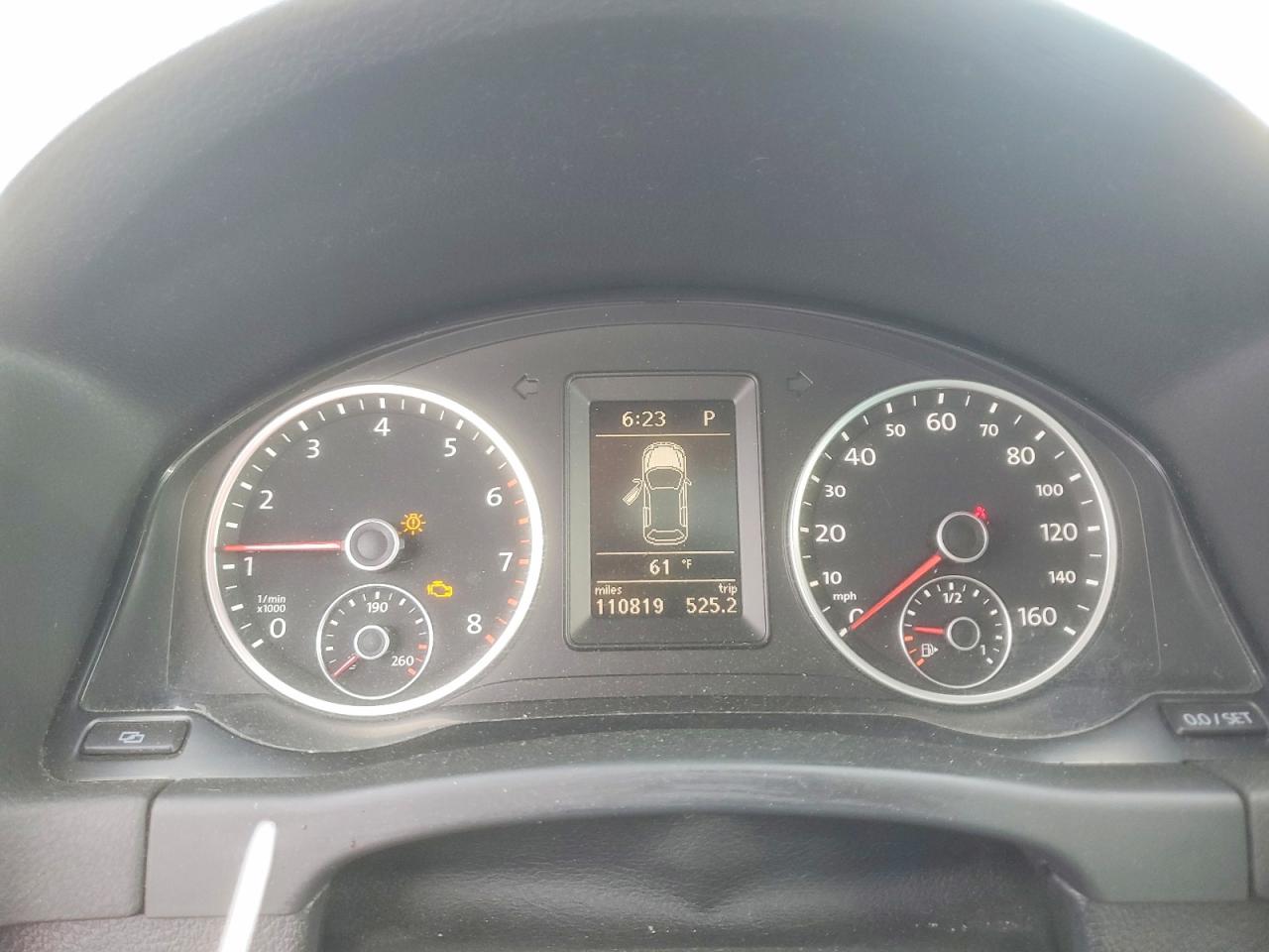 Volkswagen Tiguan S