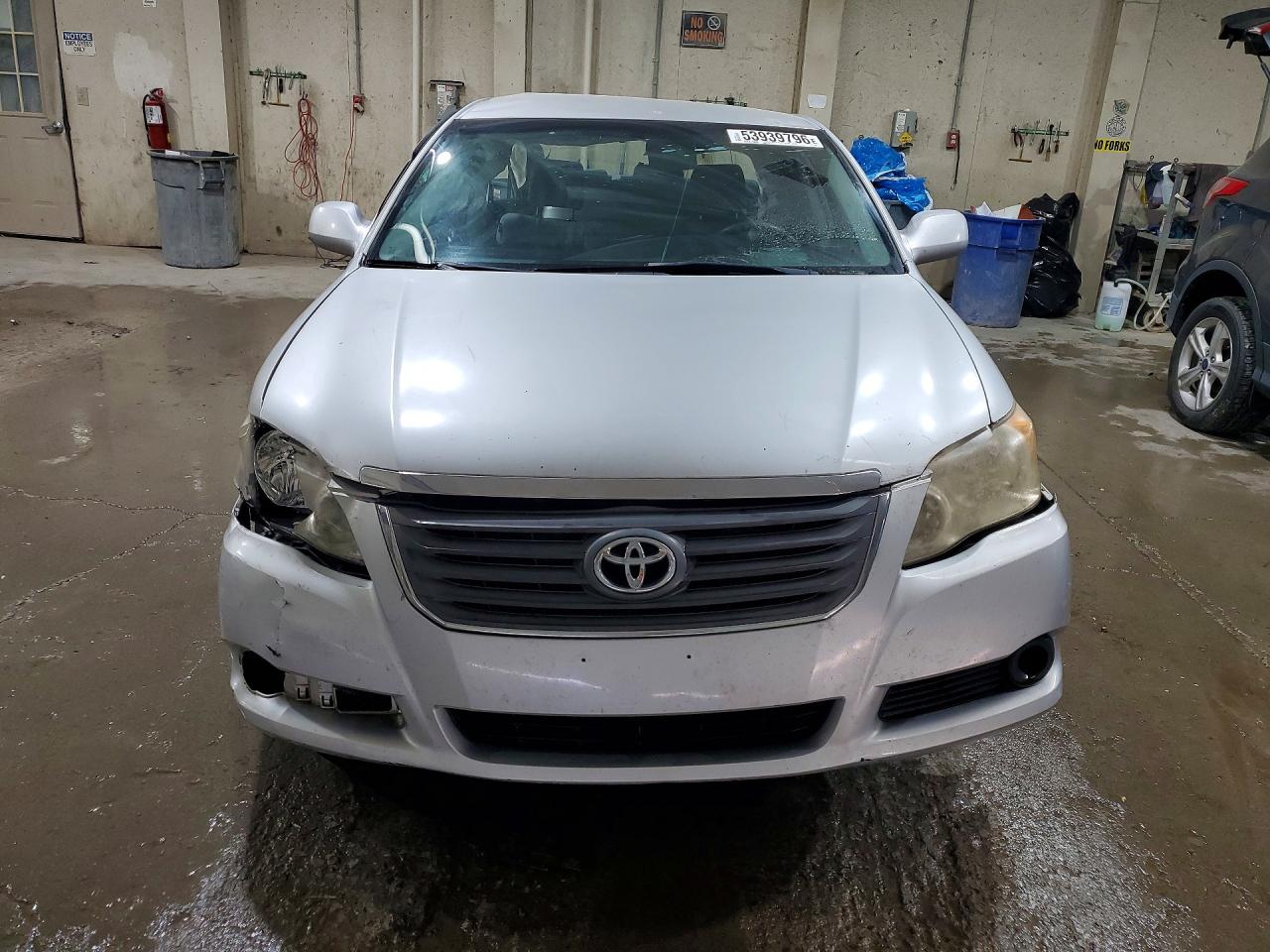 Toyota Avalon Xl