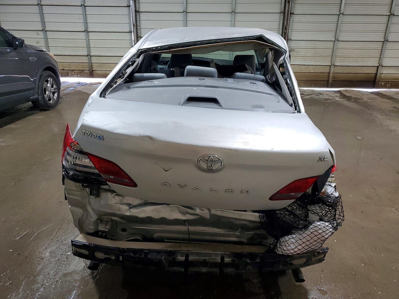 Toyota Avalon Xl