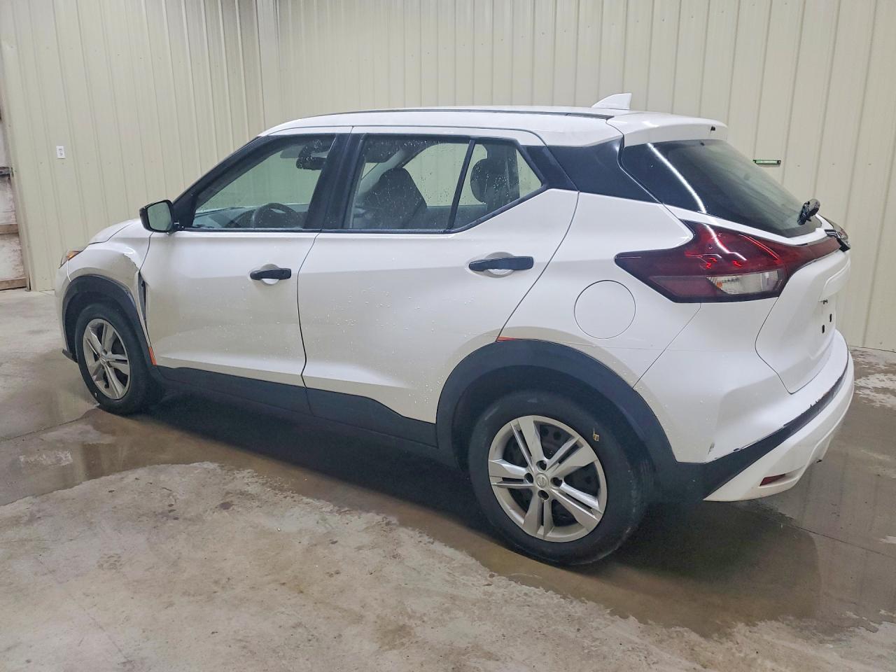 Nissan Kicks S