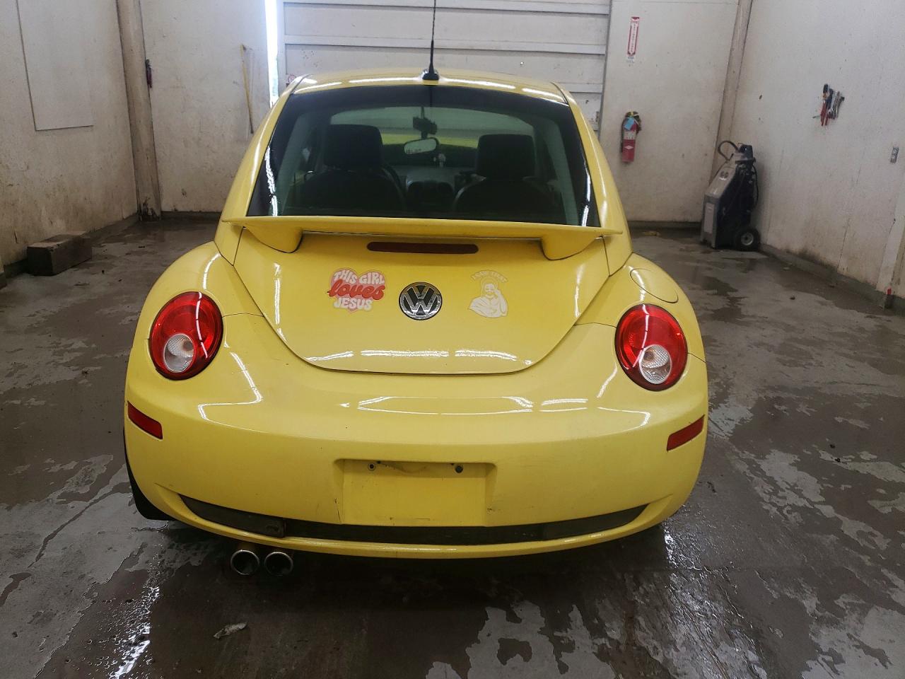 Volkswagen Beetle S