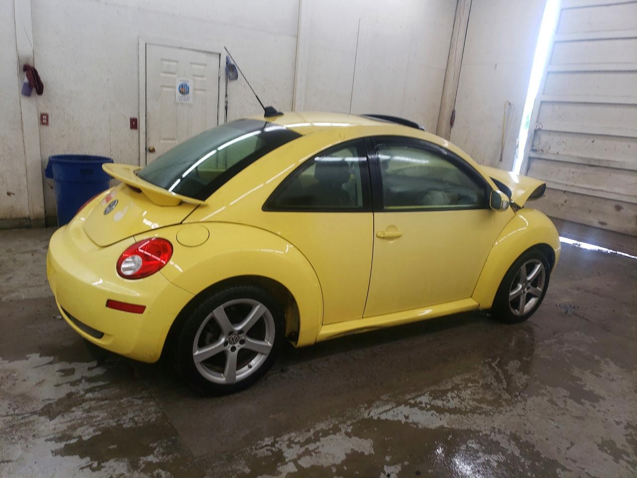 Volkswagen Beetle S