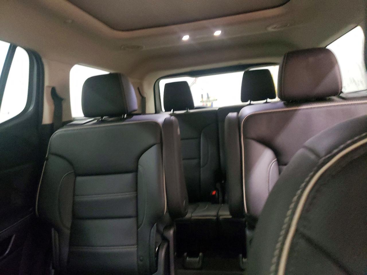 GMC Acadia Denali