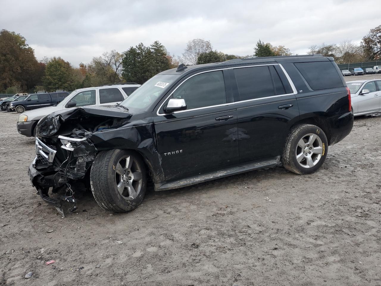 Salvage Chevrolet Tahoe Image