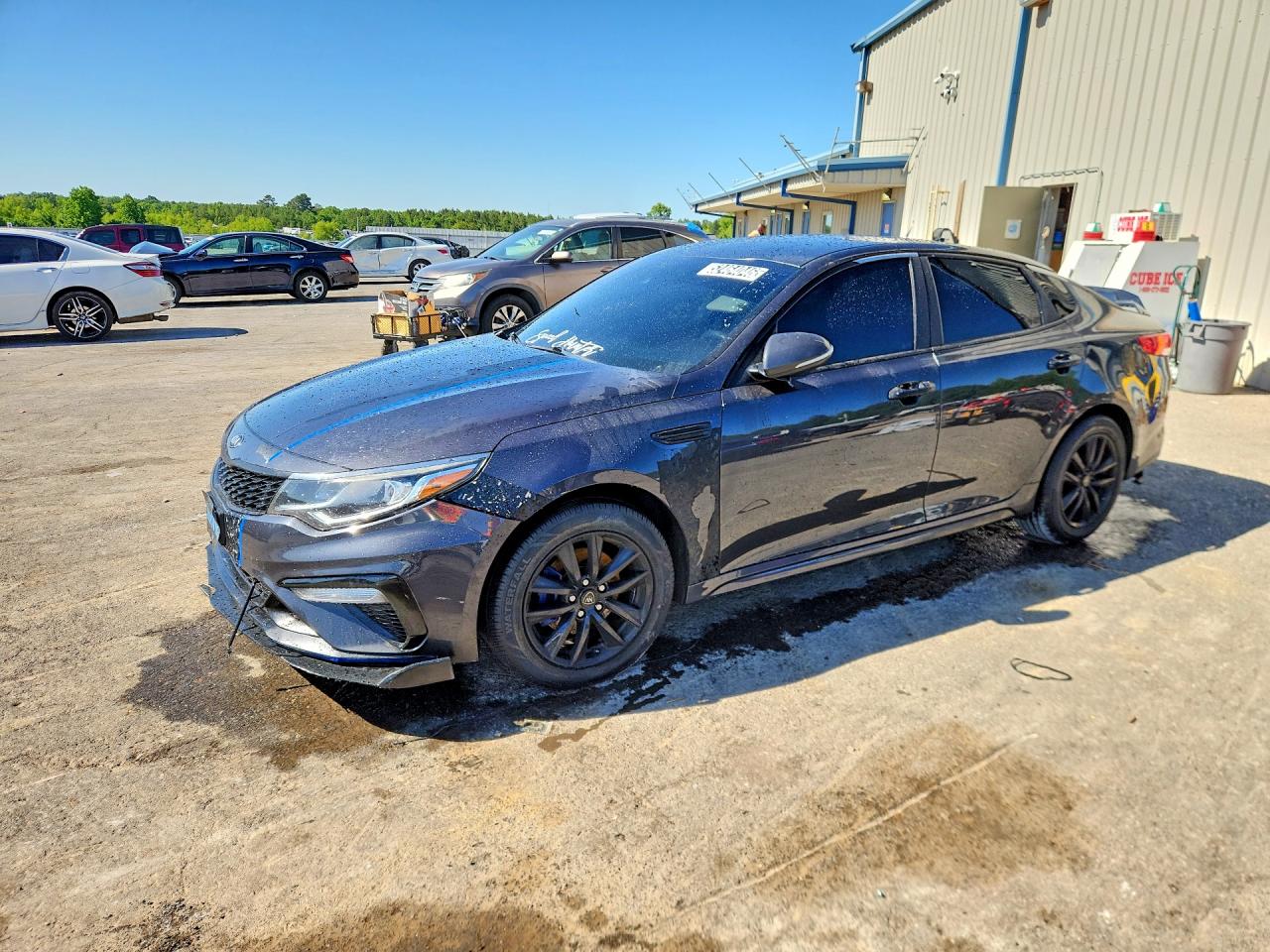 Salvage Kia Optima Image