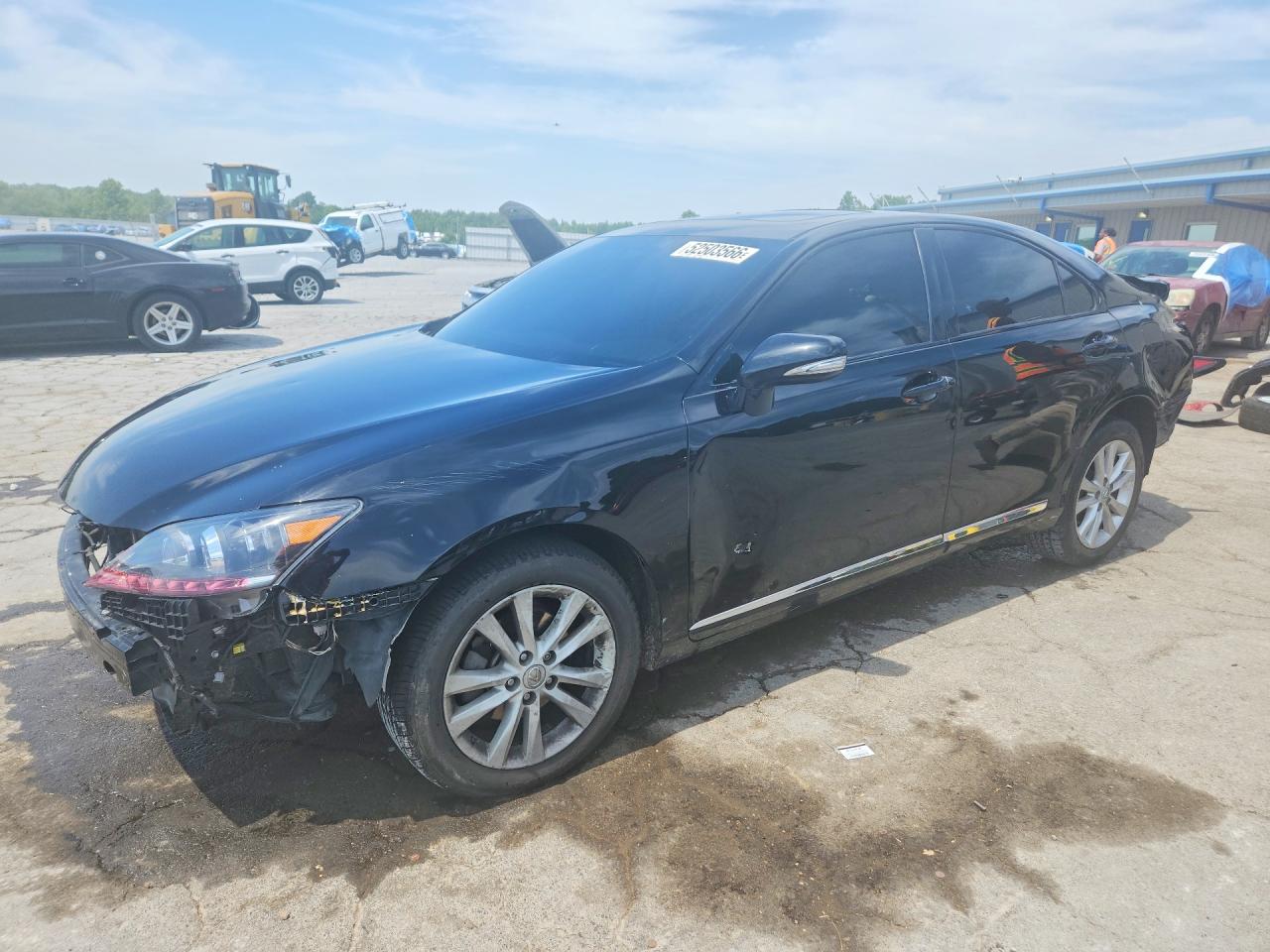 Salvage Lexus Es Image