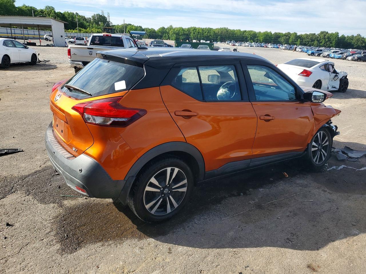 Nissan Kicks Sv