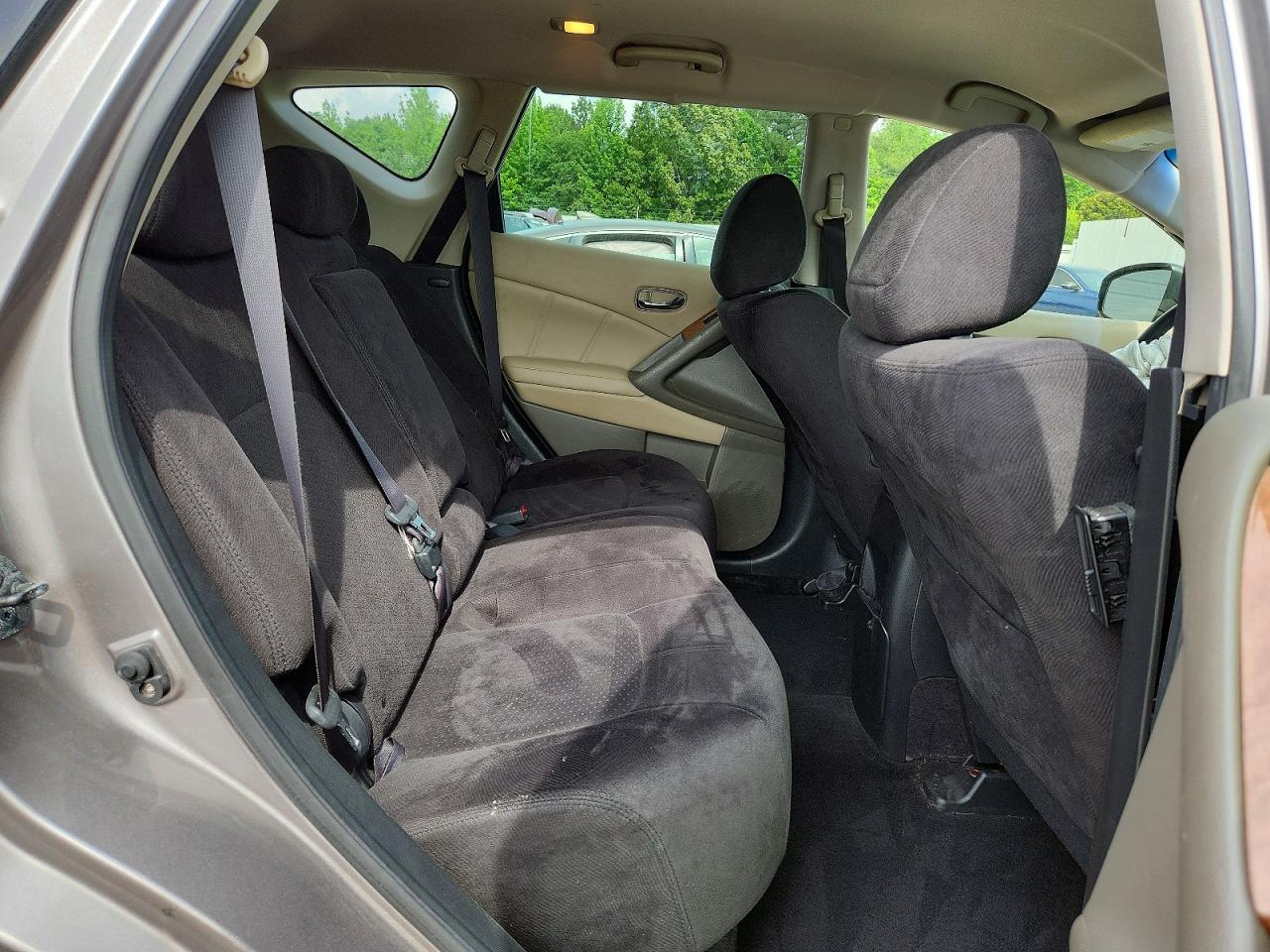 Nissan Murano S