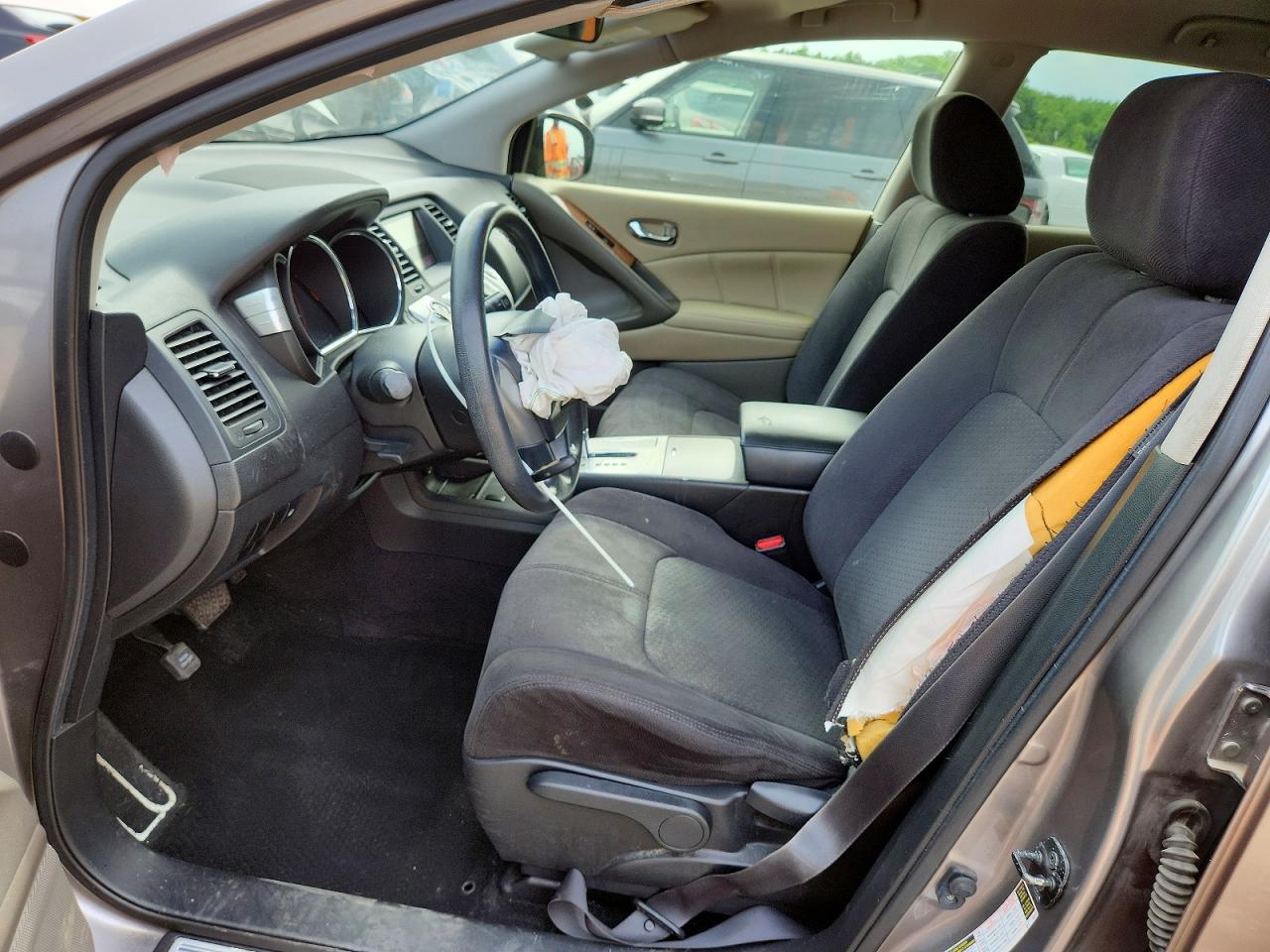 Nissan Murano S
