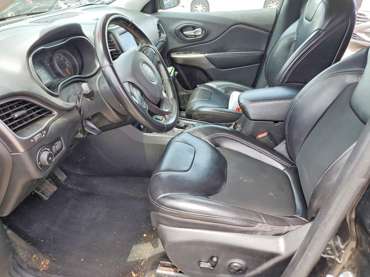 Jeep Grand Cherokee Latitude Plus