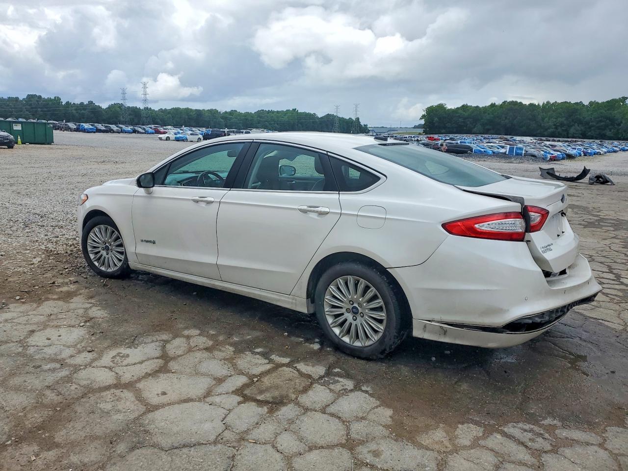 Ford Fusion Se Hybrid