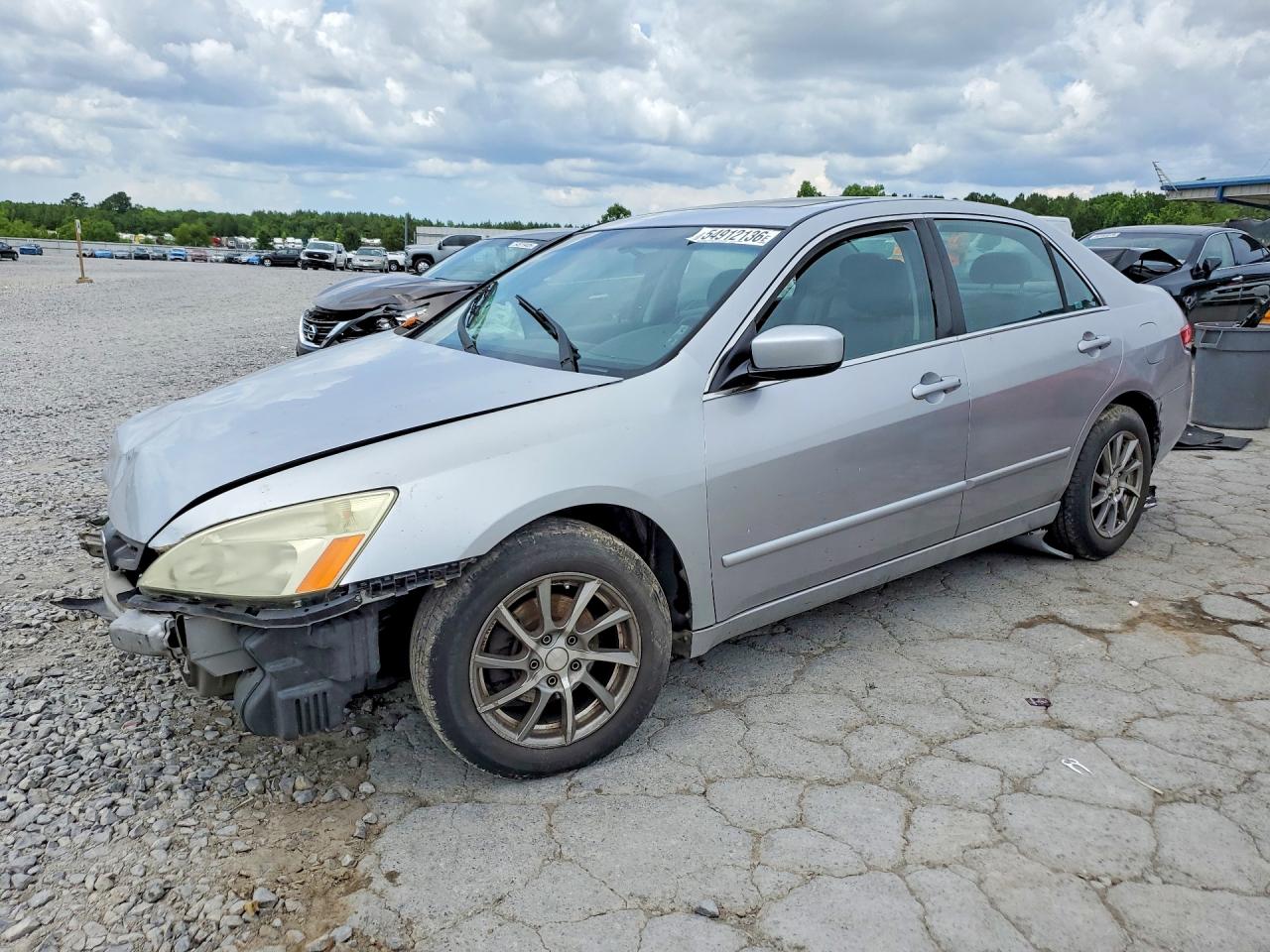Salvage Honda Accord Image