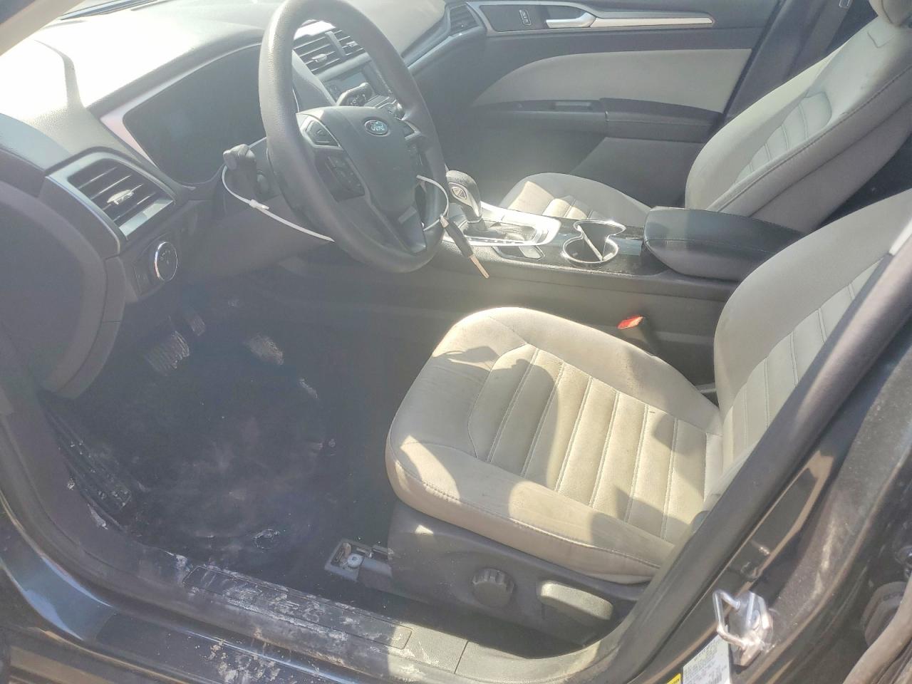 Ford Fusion S