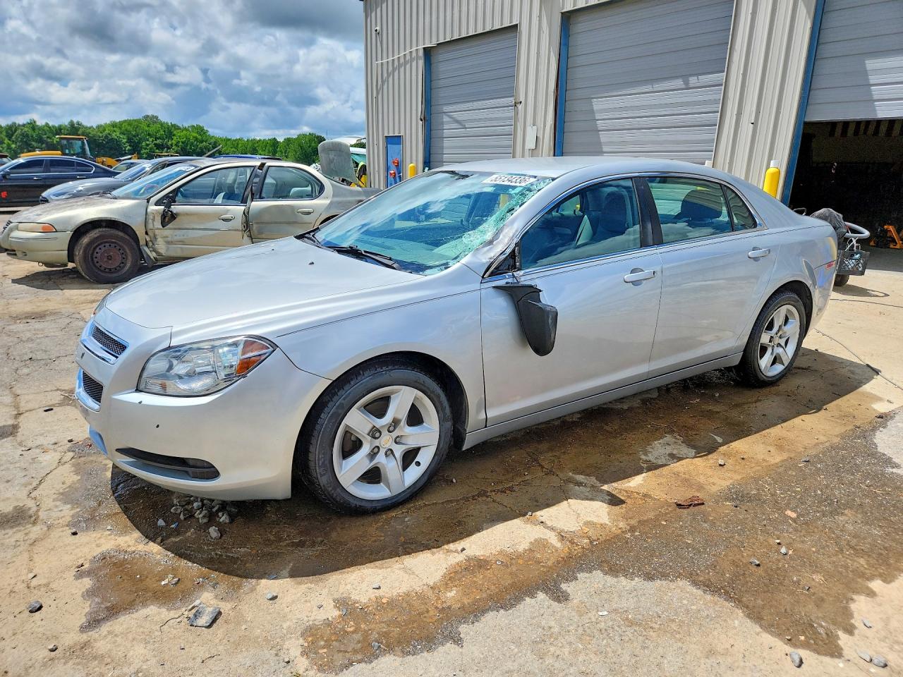 Salvage Chevrolet Malibu Image