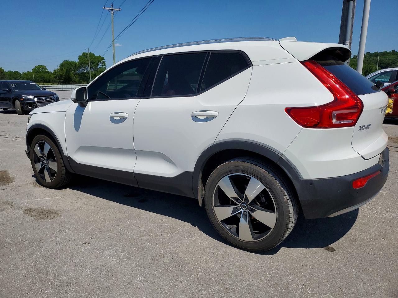 Volvo XC40 T5 Momentum