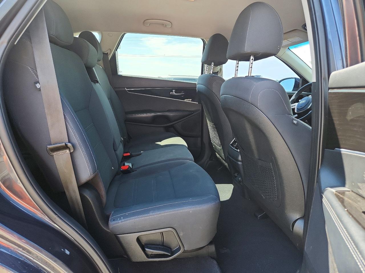 Kia Sorento Lx V6
