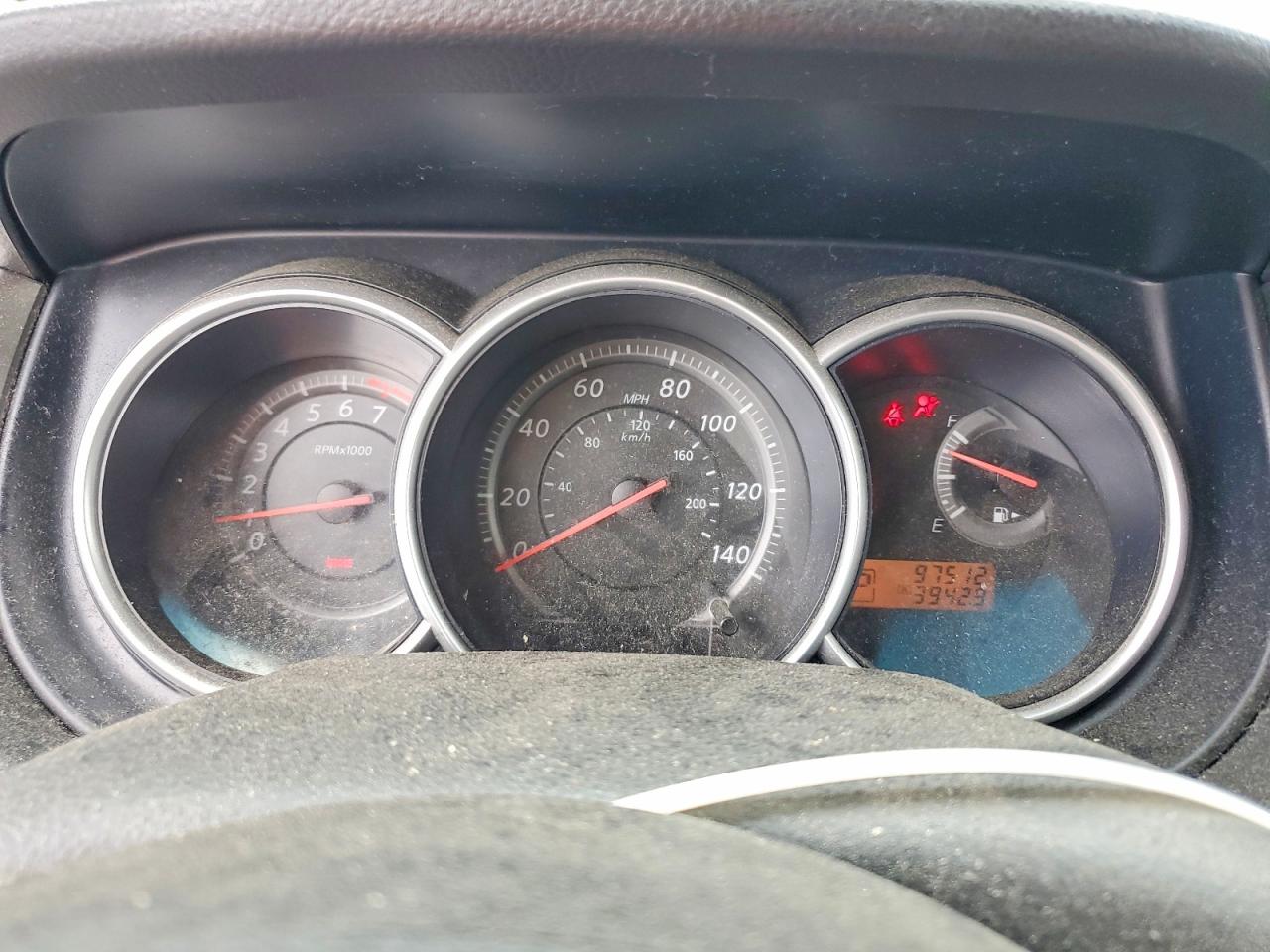 Nissan Versa 1.8 S