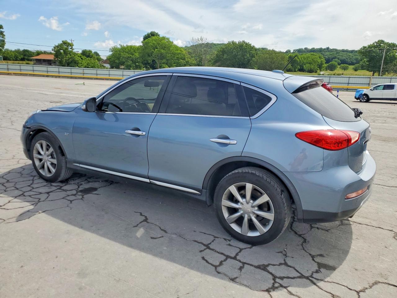 INFINITI Qx Base