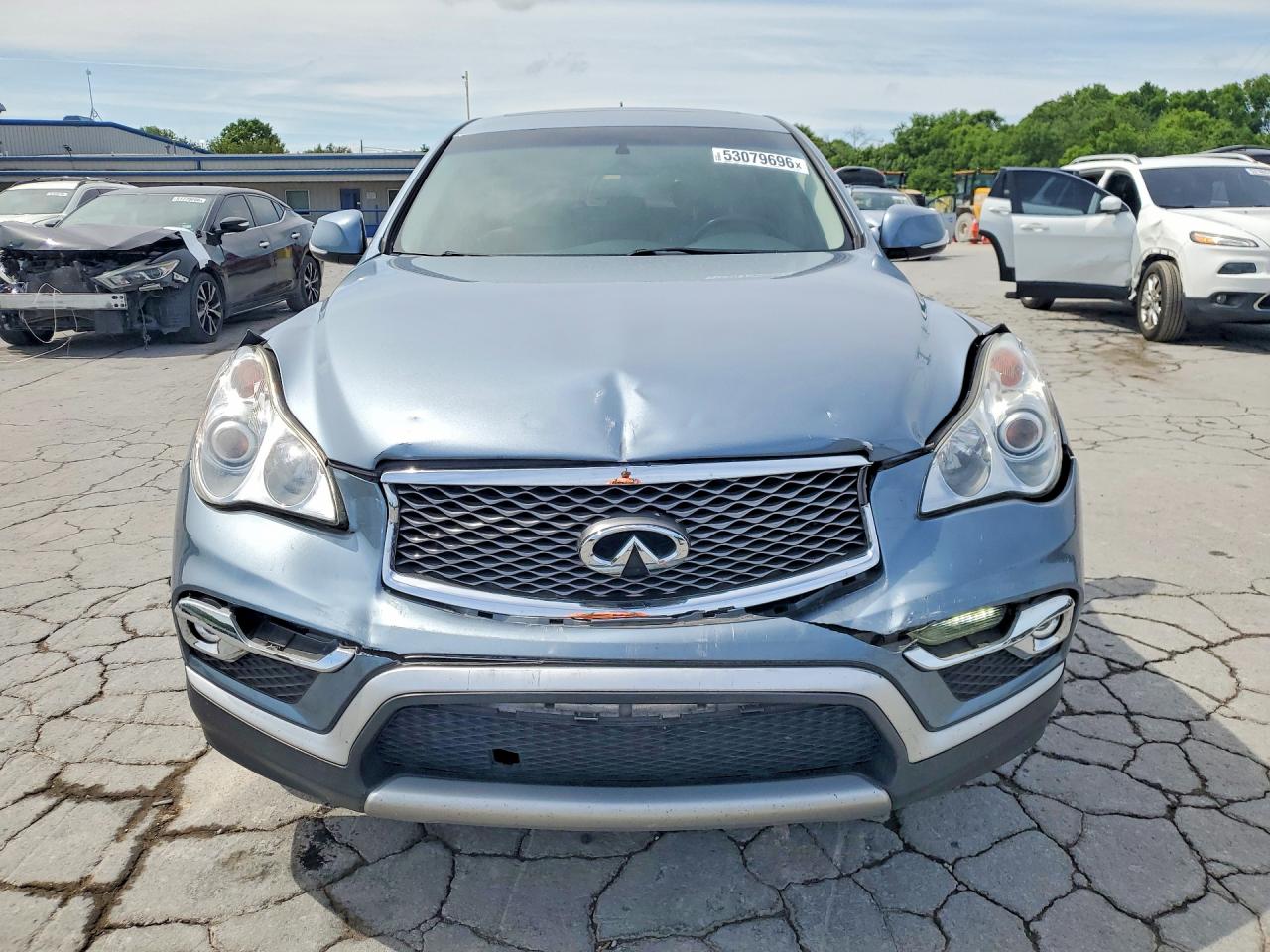 INFINITI Qx Base