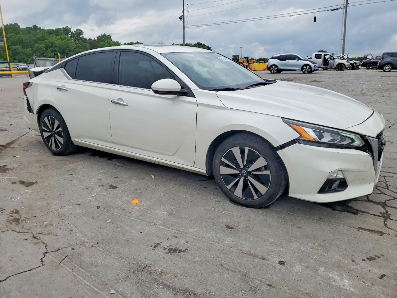 Nissan Altima Sv