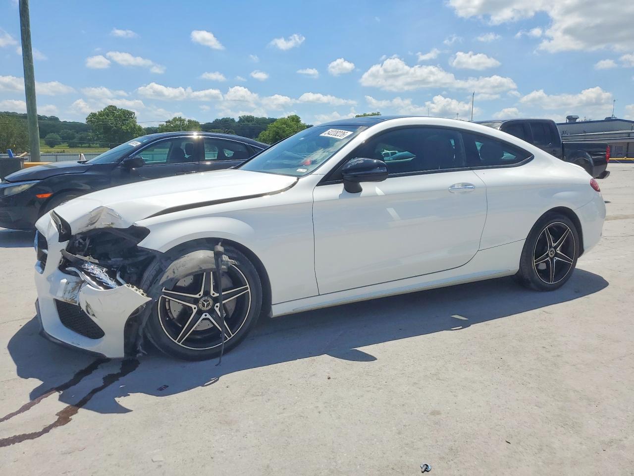 Salvage Mercedes-Benz C-Class Image