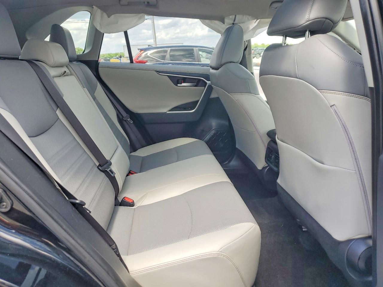 Toyota RAV4 Limited