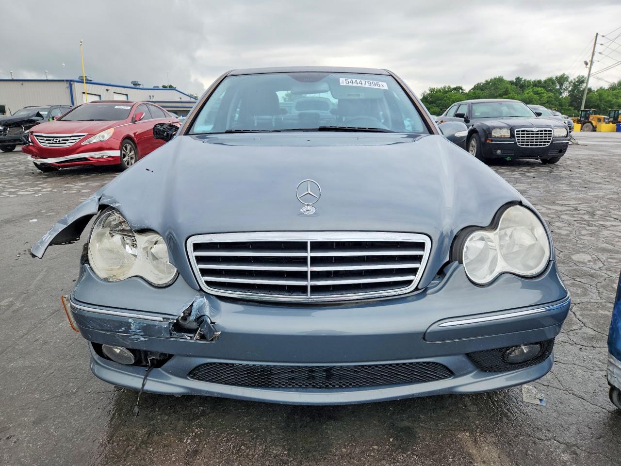Mercedes-Benz C-Class 230