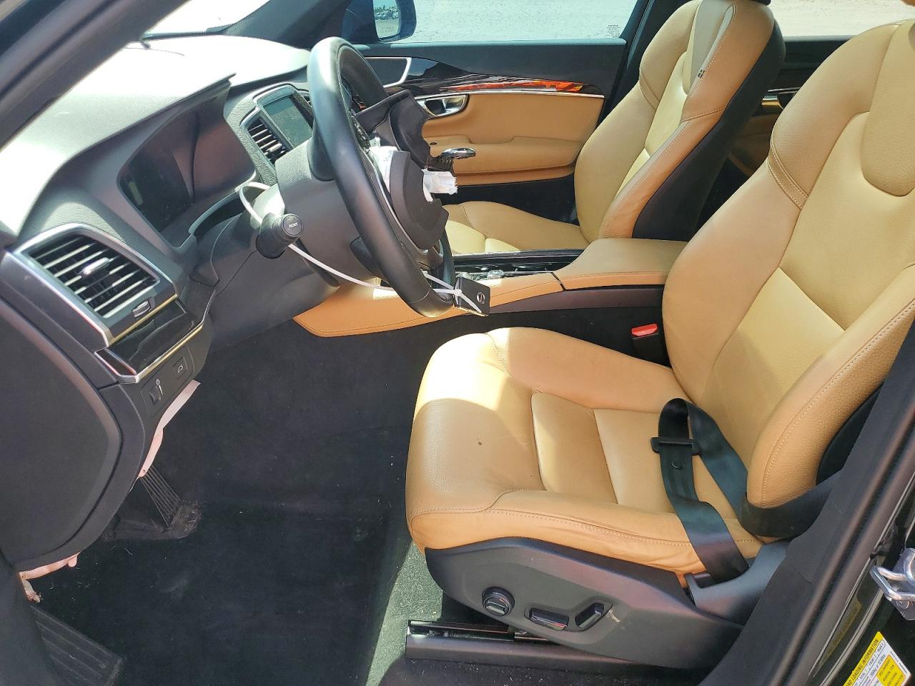 Volvo XC90 T6 Momentum