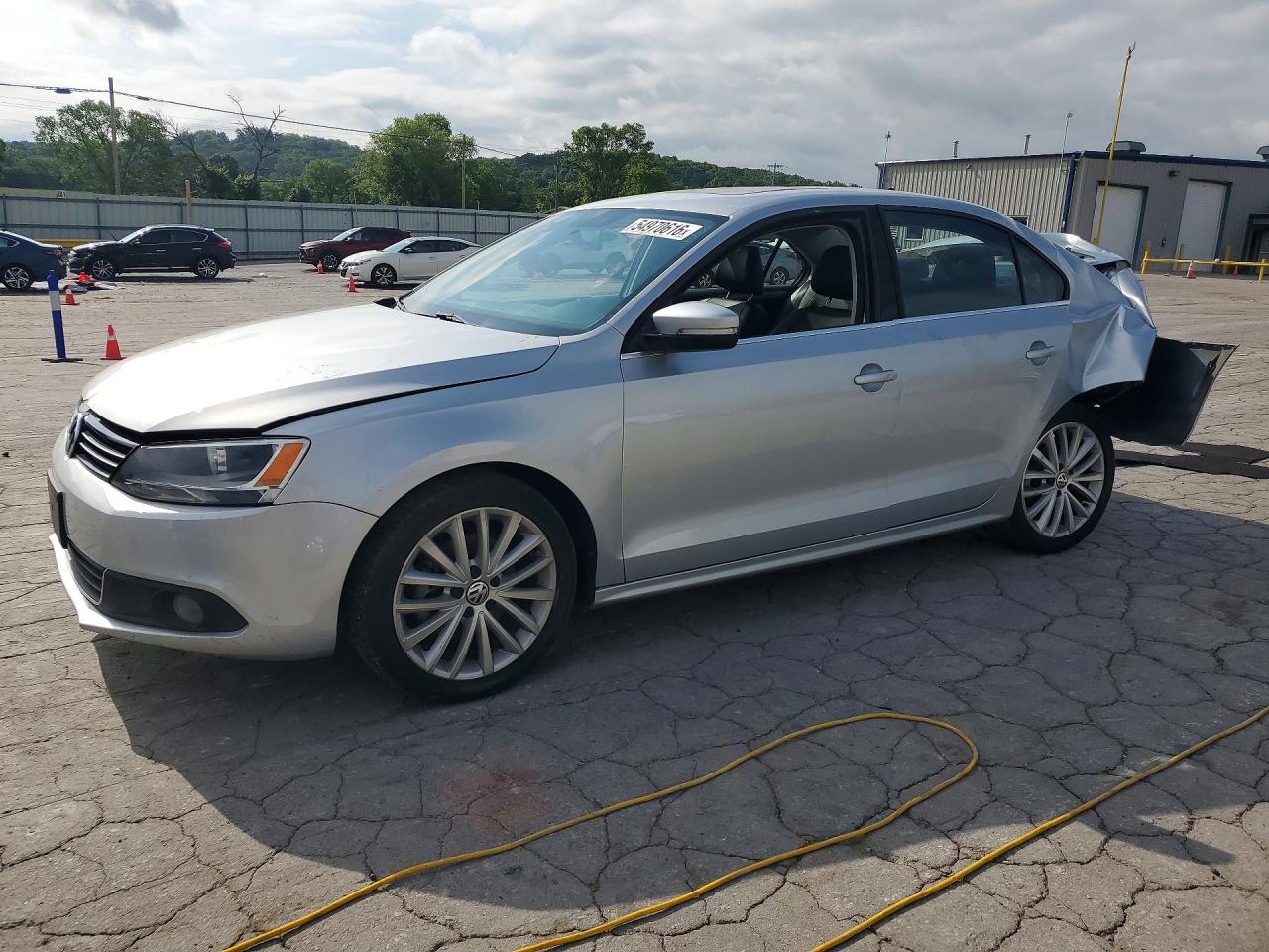 Salvage Volkswagen Jetta Image