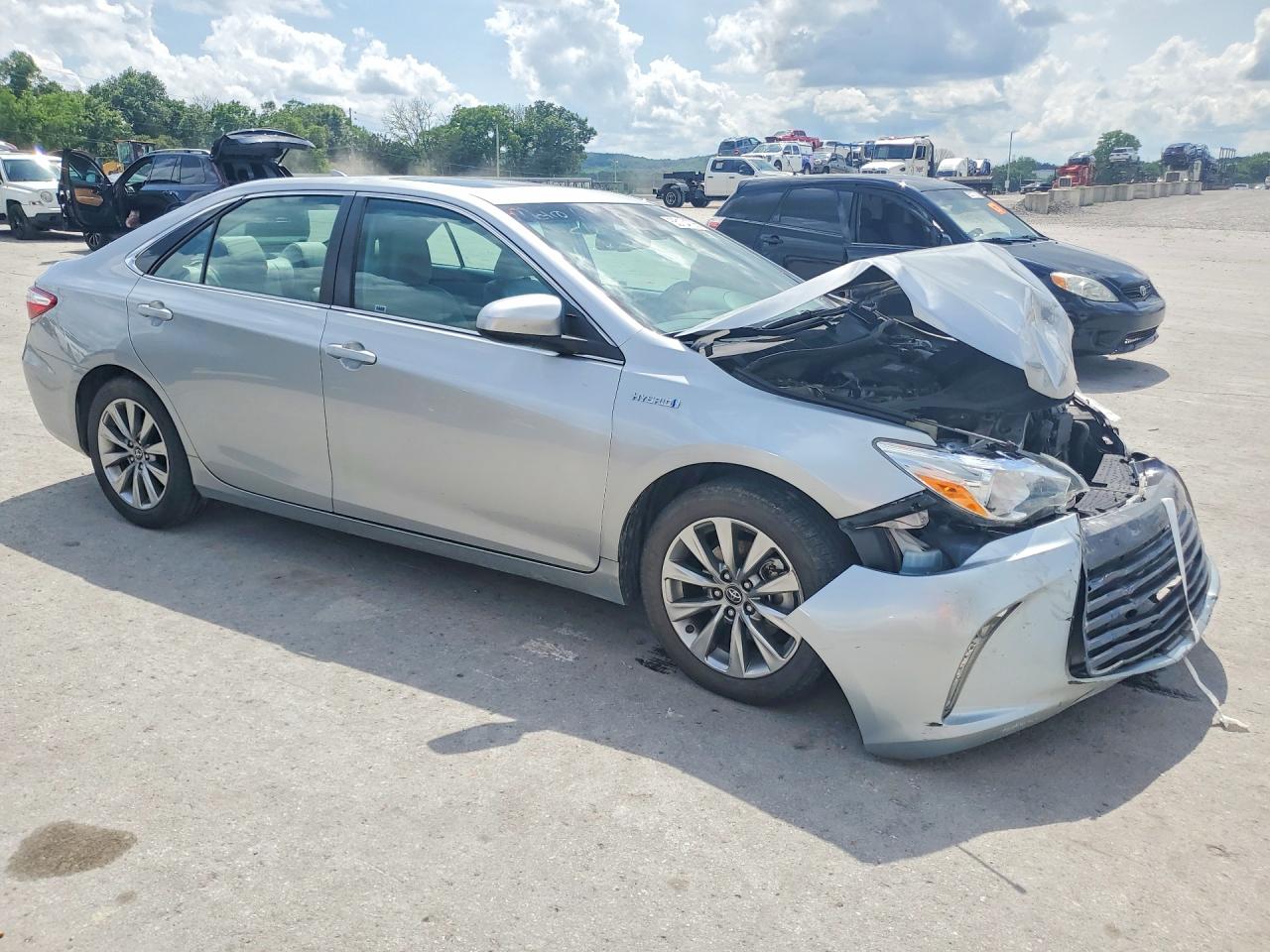 Toyota Camry Xle