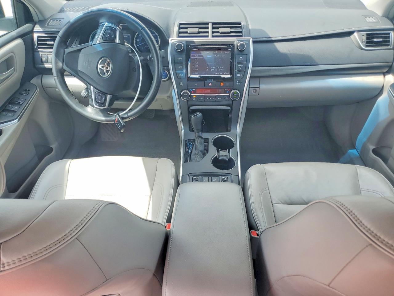 Toyota Camry Xle